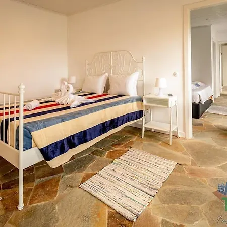 בית הארחה Casa Dos Calcos 3*